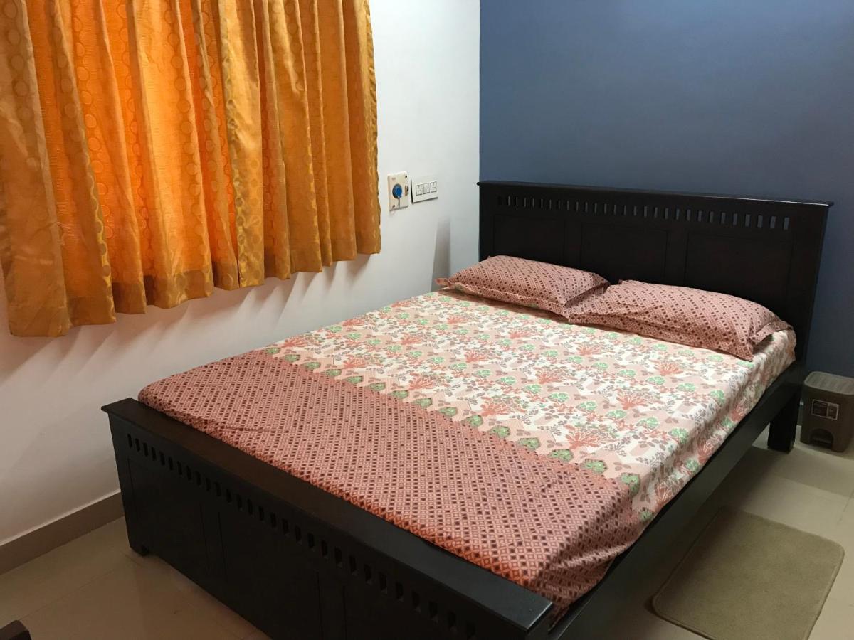 Sri Balaji Residency Appartamento Tirupati Esterno foto