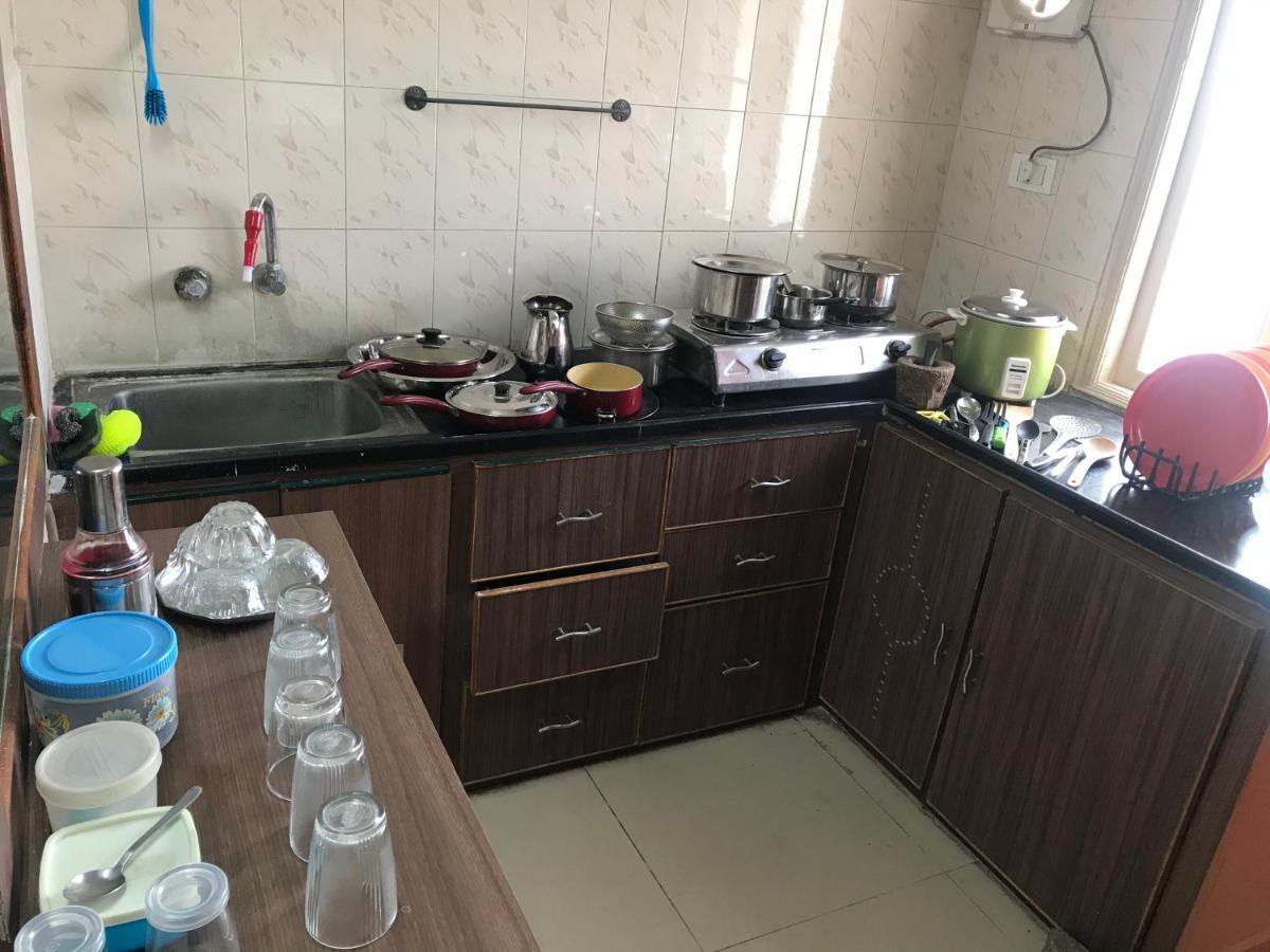 Sri Balaji Residency Appartamento Tirupati Esterno foto